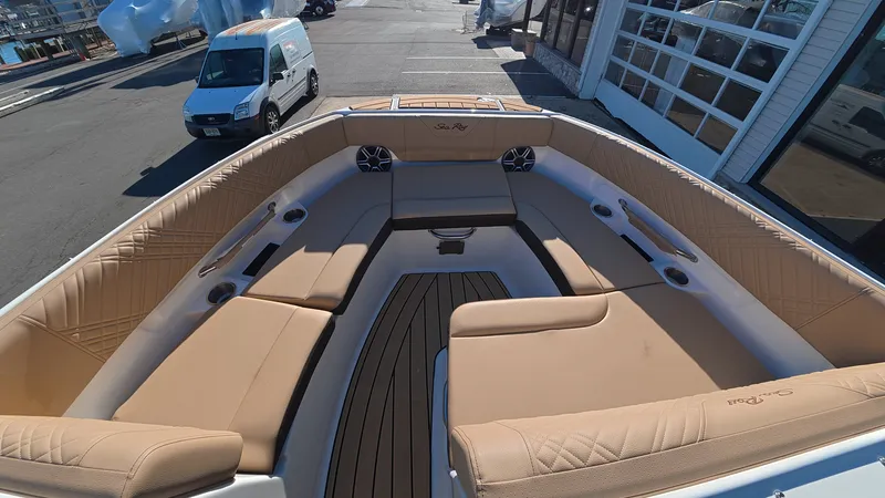 Slide: The Image of Sea Ray SDX 230 Outboard 2026 - 22