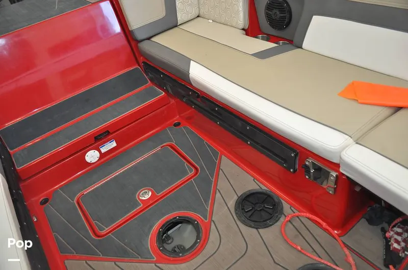 Slide: The Image of Heyday H22 2023 - 15089038