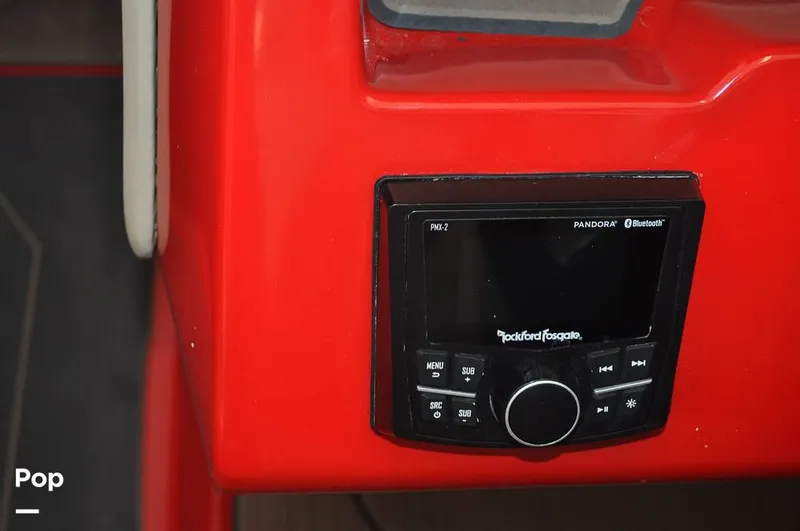 Slide: The Image of Heyday Wake Boats H22 2023 - 15088992