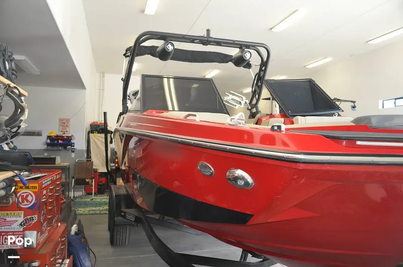 Slide: The Image of Heyday Wake Boats H22 2023 - 15088982