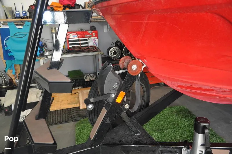 Slide: The Image of Heyday Wake Boats H22 2023 - 15089020