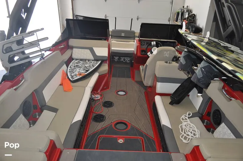 Slide: The Image of Heyday Wake Boats H22 2023 - 15089033