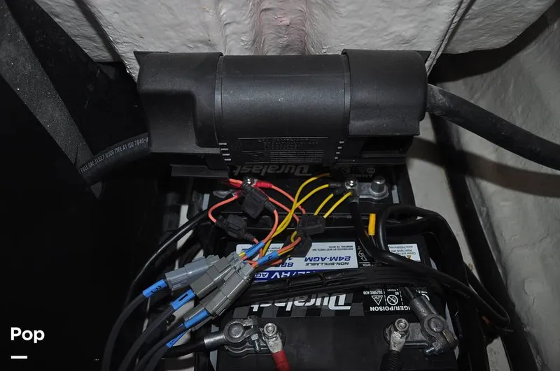 Slide: The Image of Heyday Wake Boats H22 2023 - 15089042