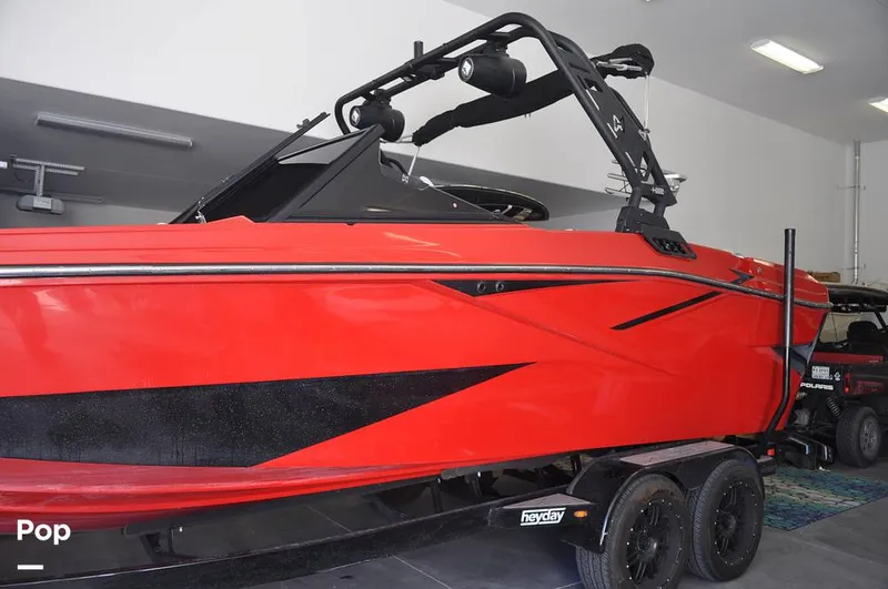 Slide: The Image of Heyday Wake Boats H22 2023 - 15089064