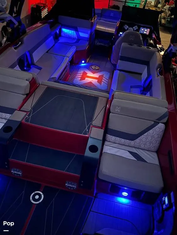 Slide: The Image of Heyday Wake Boats H22 2023 - 15089076