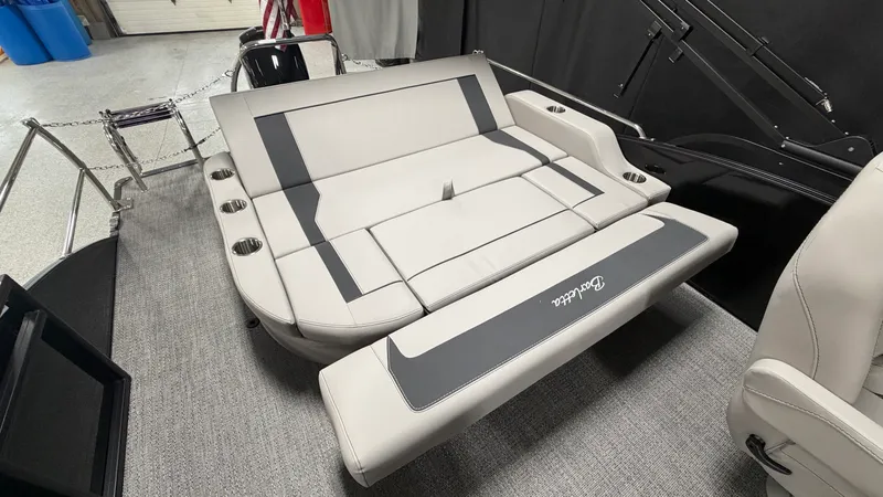 Slide: The Image of Barletta Aria 22 UC 2026 - 36