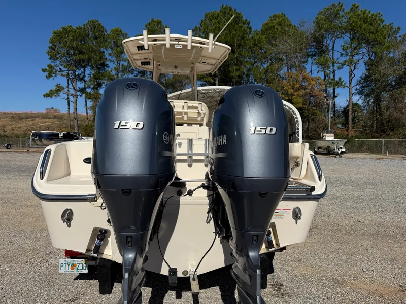 Slide: The Image of Grady-White 257 FISHERMAN 2017 - 11