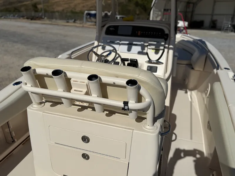 Slide: The Image of Grady-White 257 FISHERMAN 2017 - 19