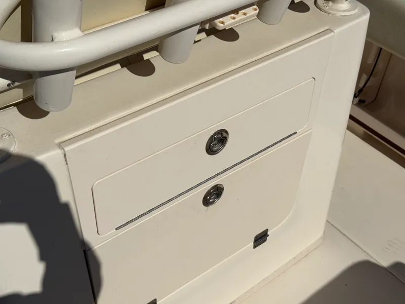 Slide: The Image of Grady-White 257 FISHERMAN 2017 - 21