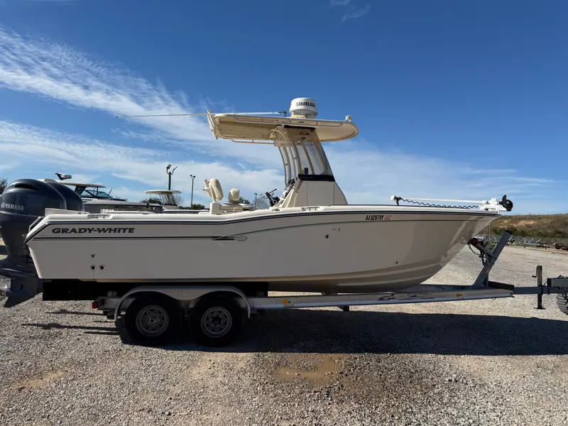 Slide: The Image of Grady-White 257 FISHERMAN 2017 - 8