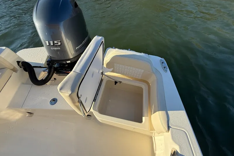 Slide: The Image of Scout 188 Sportfish 2026 - 12