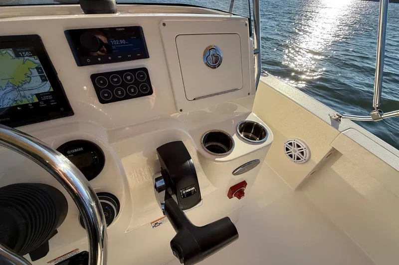 Slide: The Image of Scout 188 Sportfish 2026 - 19