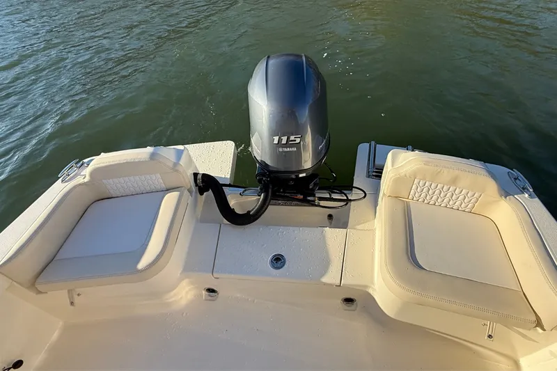 Slide: The Image of Scout 188 Sportfish 2026 - 9