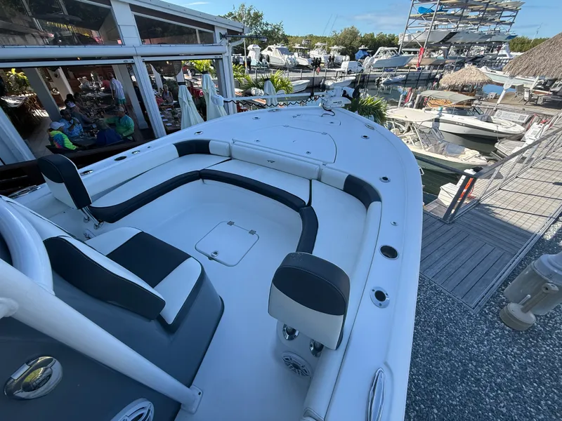 Slide: The Image of Tidewater 2500 CAROLINA BAY 2021 - 25