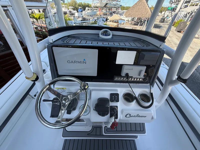 Slide: The Image of Tidewater 2500 CAROLINA BAY 2021 - 42