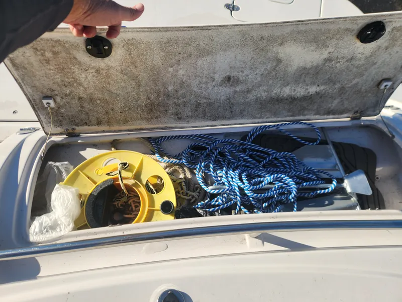 Slide: The Image of Four Winns 214 FUNSHIP 2005 - 11