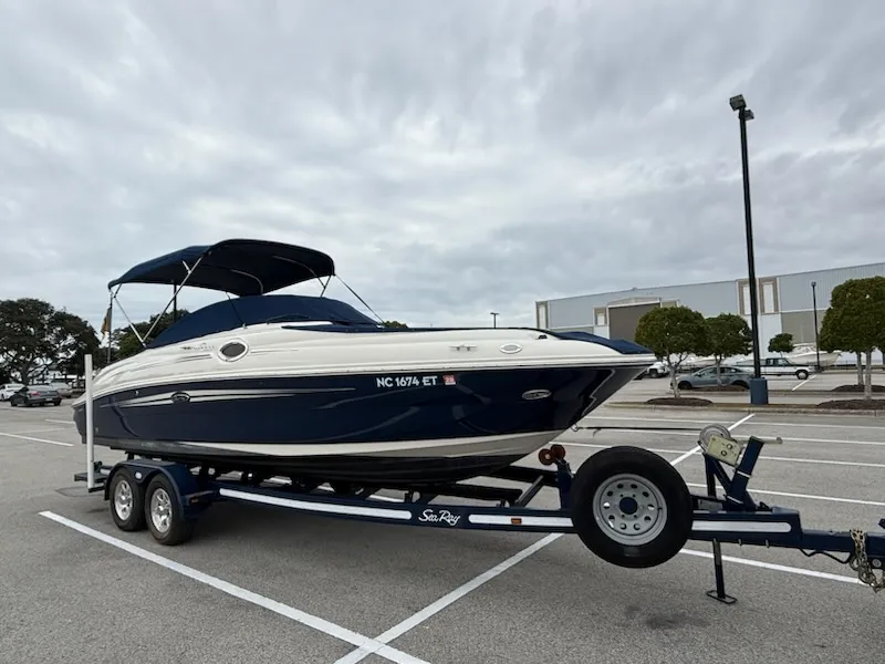 The Image of Sea Ray 240 SUNDECK 2008 - 0