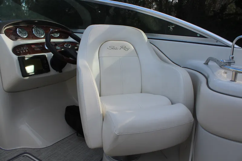 Slide: The Image of Sea Ray 240 SUNDECK 2008 - 14