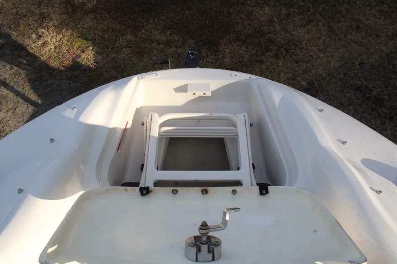 Slide: The Image of Sea Ray 240 SUNDECK 2008 - 21