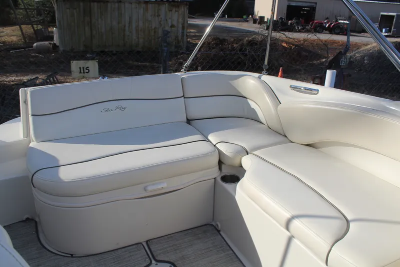 Slide: The Image of Sea Ray 240 SUNDECK 2008 - 5