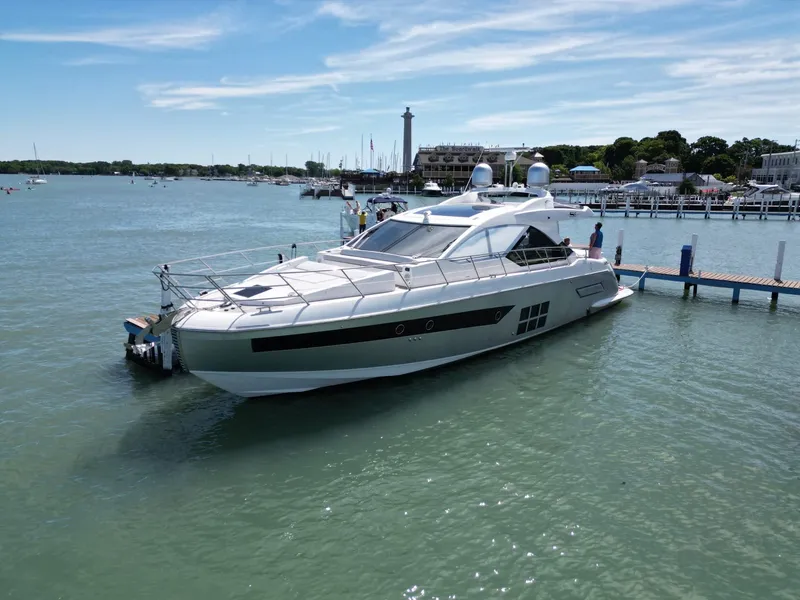 Slide: The Image of Azimut S6 2019 - 1