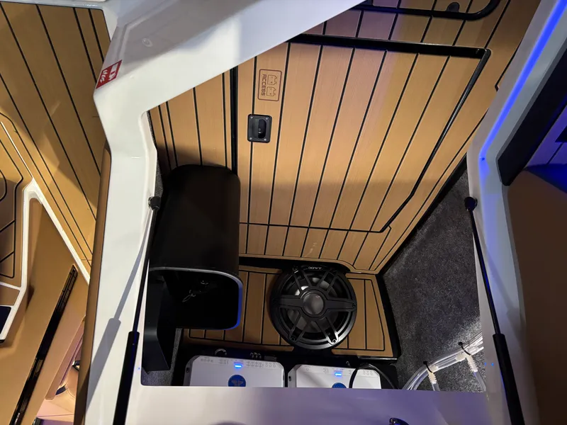 Slide: The Image of Nautique G23SUPER AIR 2026 - 21