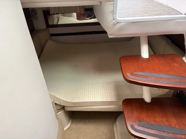 Slide: The Image of Four Winns 355 VISTA 2016 - 17