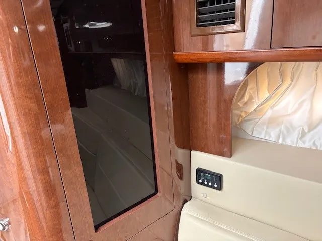 Slide: The Image of Four Winns 355 VISTA 2016 - 19