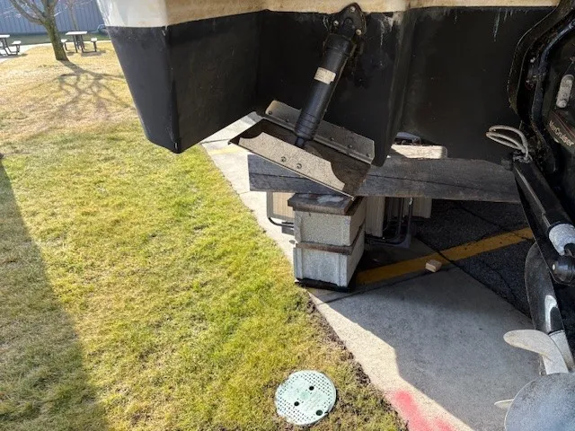 Slide: The Image of Four Winns 355 VISTA 2016 - 31