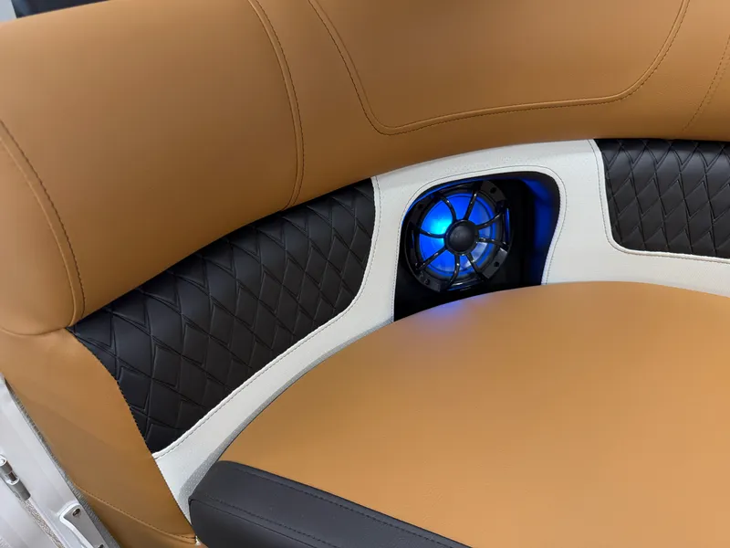 Slide: The Image of Premier 230 SOLARIS 2026 - 23