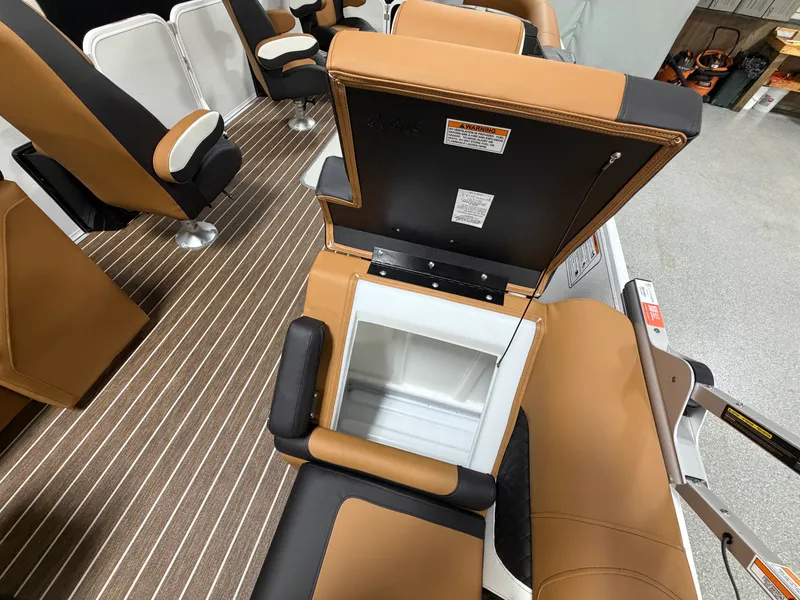 Slide: The Image of Premier 230 SOLARIS 2026 - 43