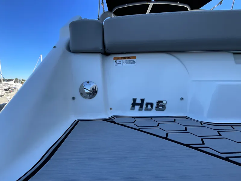 Slide: The Image of Four Winns HD 8 2023 - 36