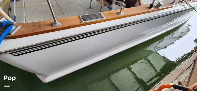 Slide: The Image of Chris-Craft Commander 38 1968 - 15129141