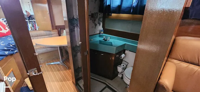 Slide: The Image of Chris-Craft Commander 38 1968 - 15129194