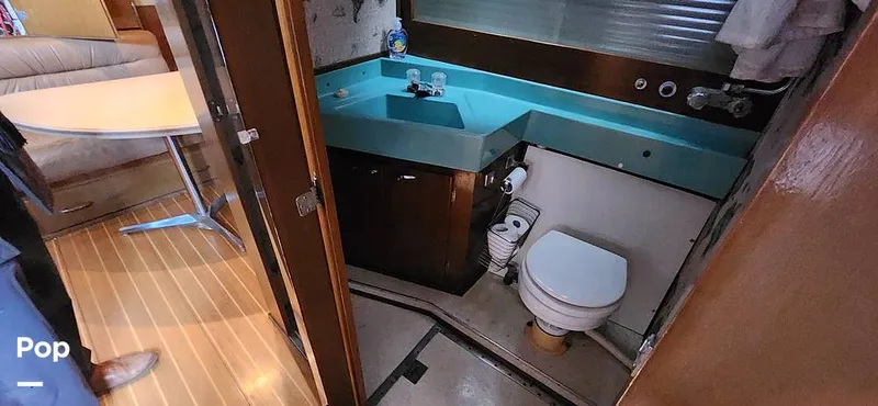 Slide: The Image of Chris-Craft Commander 38 1968 - 15129195