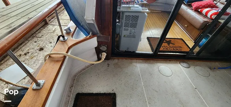 Slide: The Image of Chris-Craft Commander 38 1968 - 15129226