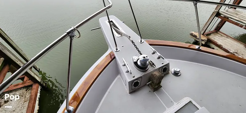 Slide: The Image of Chris-Craft Commander 38 1968 - 15129234