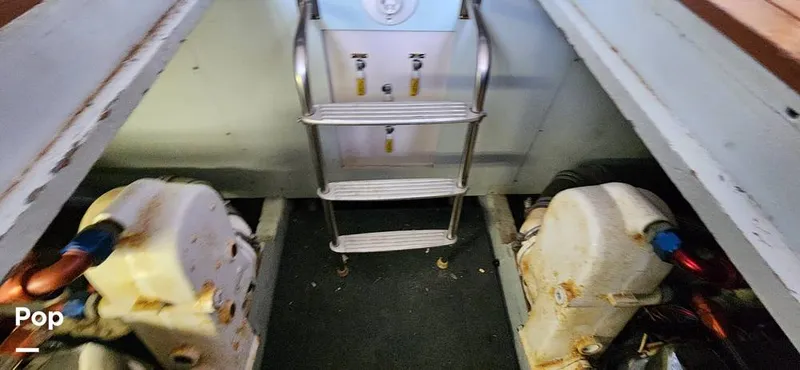 Slide: The Image of Chris-Craft Commander 38 1968 - 15129070