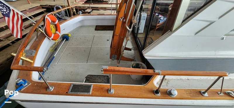 Slide: The Image of Chris-Craft Commander 38 1968 - 15129100