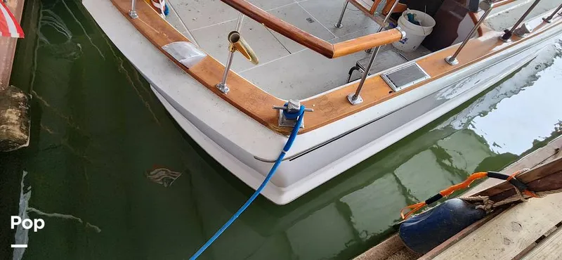 Slide: The Image of Chris-Craft Commander 38 1968 - 15129105