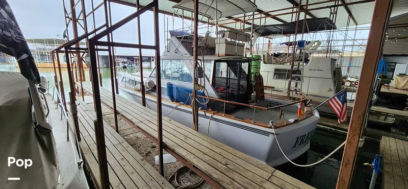 Slide: The Image of Chris-Craft Commander 38 1968 - 15129110