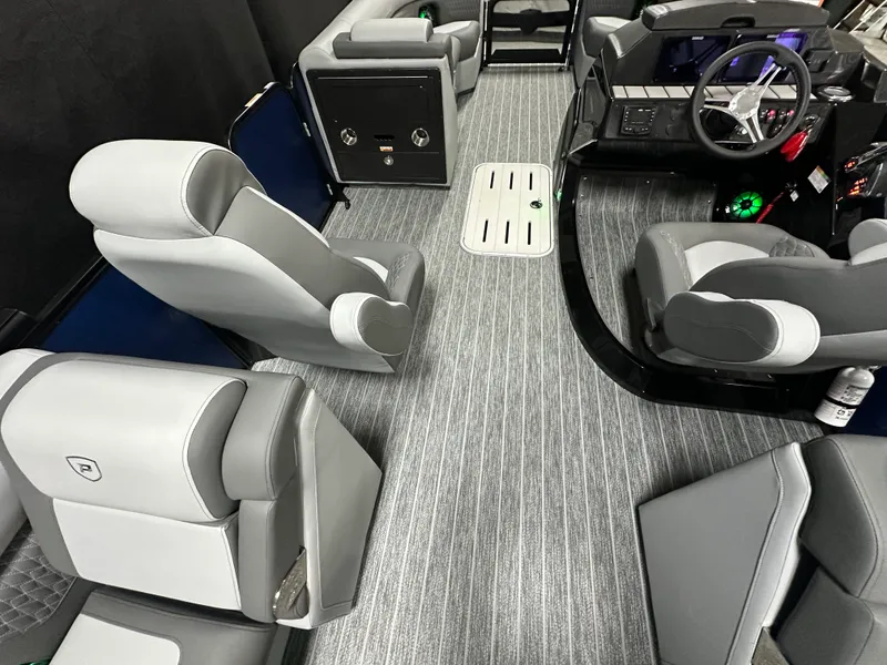 Slide: The Image of Premier 230SOLARIS 2026 - 37