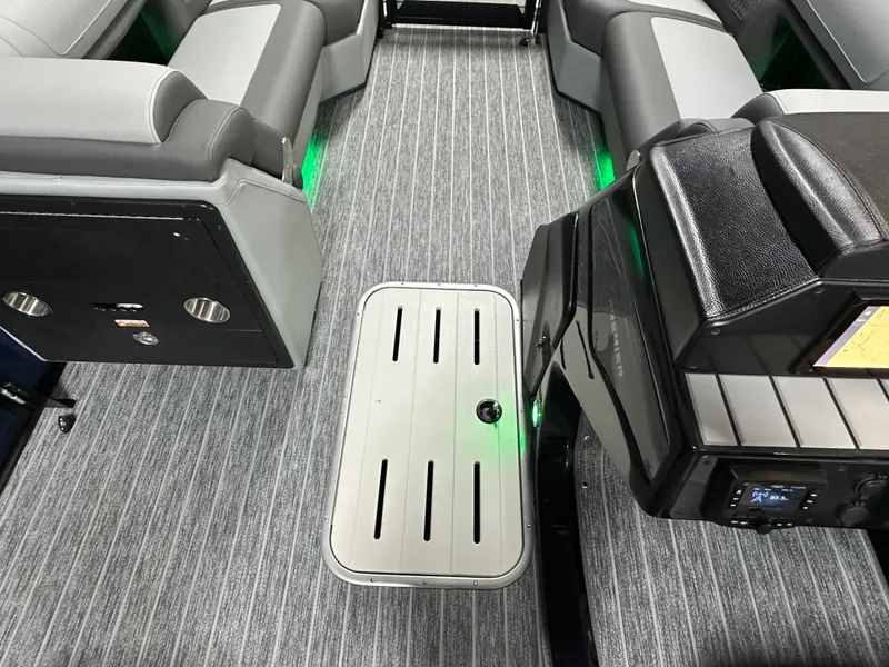 Slide: The Image of Premier 230SOLARIS 2026 - 57