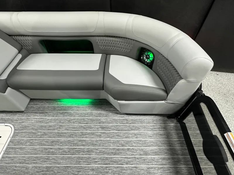 Slide: The Image of Premier 230SOLARIS 2026 - 66