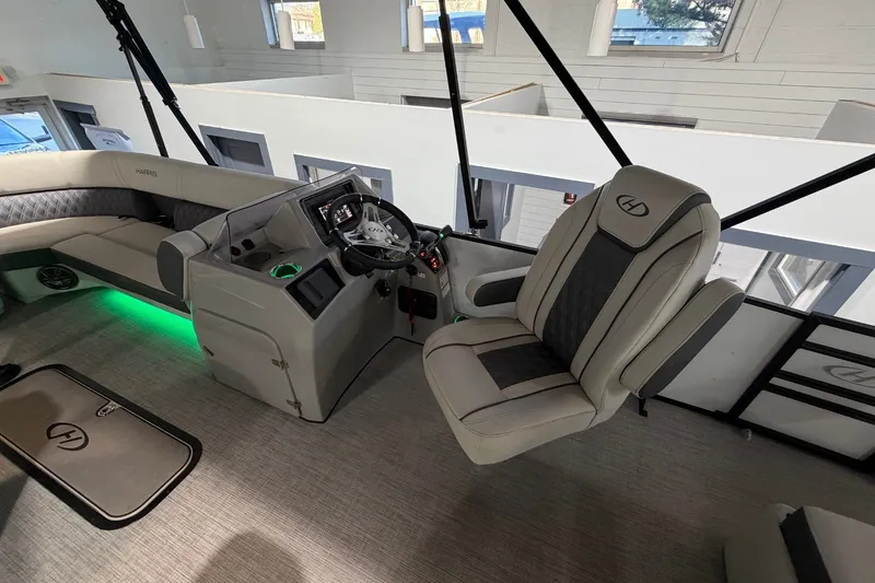 Slide: The Image of Harris SUNLINER 230 2023 - 14