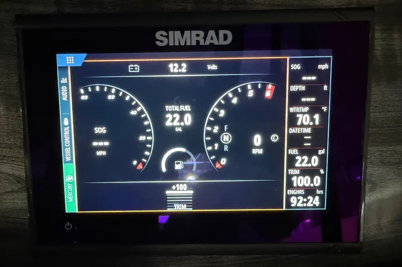 Slide: The Image of Harris SUNLINER 230 2023 - 16