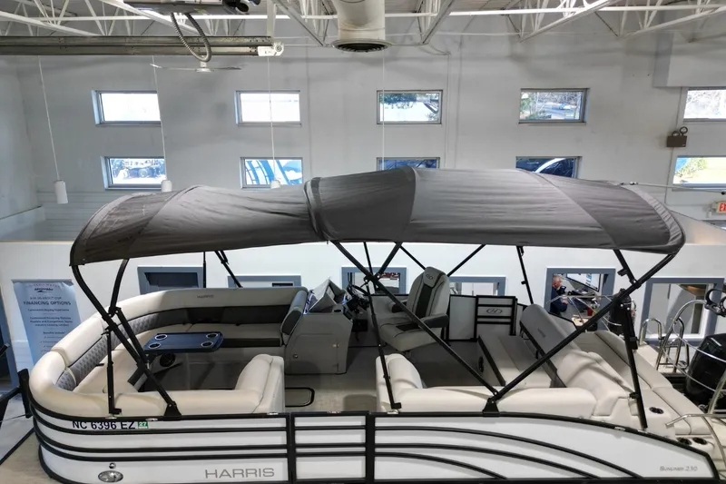 Slide: The Image of Harris SUNLINER 230 2023 - 4