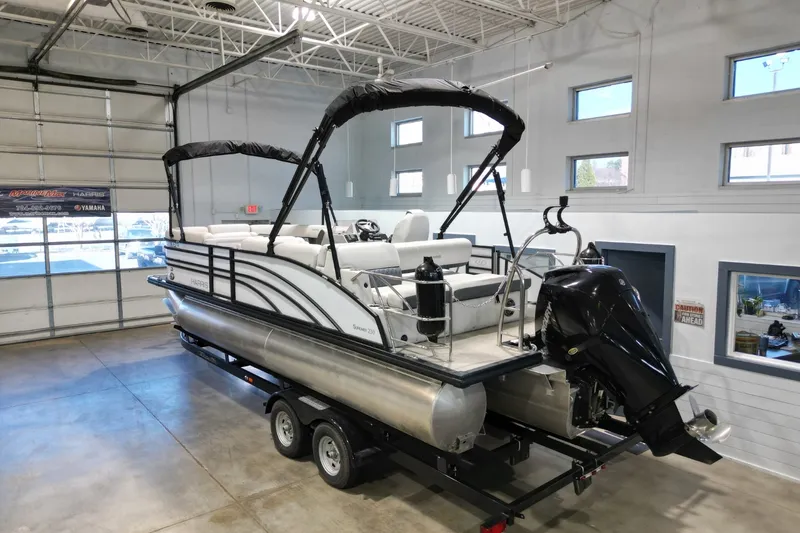 Slide: The Image of Harris SUNLINER 230 2023 - 6