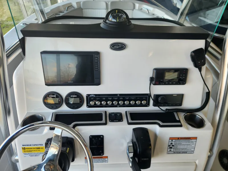 Slide: The Image of Sea Fox 248 COMMANDER 2023 - 21