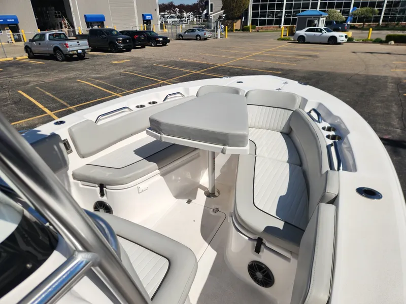 Slide: The Image of Sea Fox 248 COMMANDER 2023 - 5